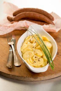 Kartoffelsalat mit Schüblig